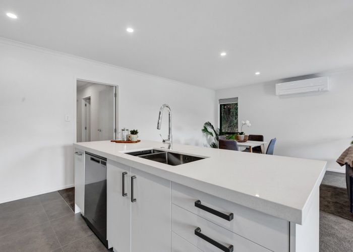  at 10A Winstone Place, Highlands Park, New Plymouth, Taranaki