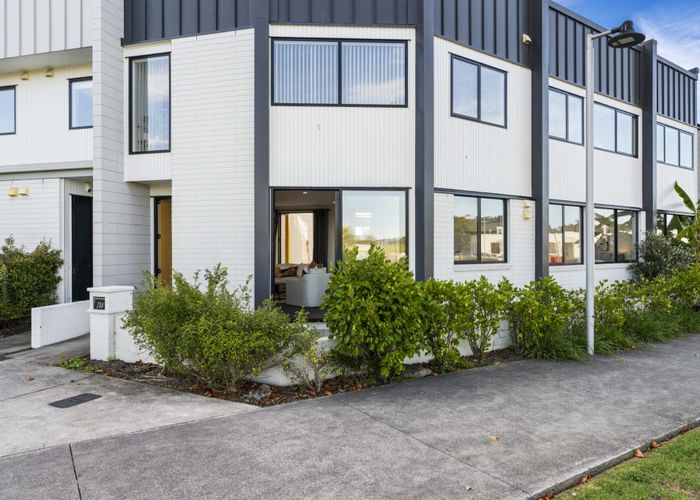  at 284 Hobsonville Point Road, Hobsonville, Waitakere City, Auckland