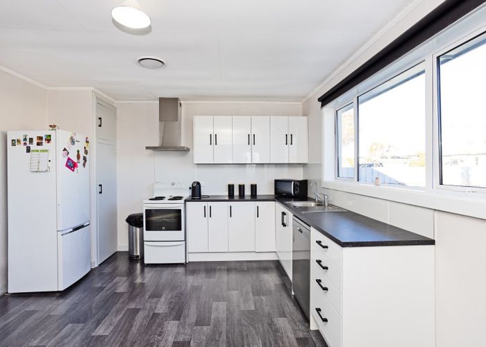  at 57 Stuart Street, Hawthorndale, Invercargill, Southland