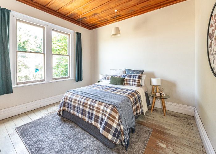  at 8 Field Street, Aramoho, Whanganui, Manawatu / Whanganui