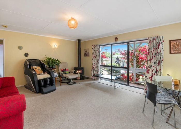  at 30B Rangihiroa Street, Waikanae Beach, Waikanae