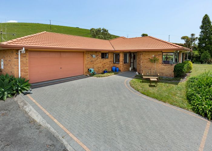  at 698 Highway 22, Tuakau