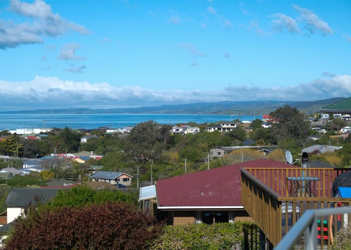  at 23 Seaview Road, Brighton, Dunedin