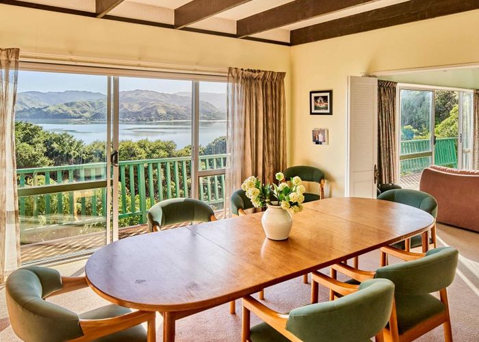  at 4 Luff Place, Whitby, Porirua