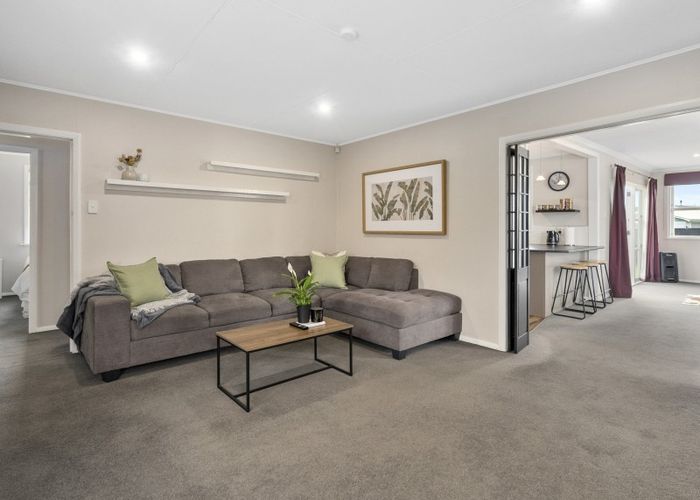  at 53 Holdsworth Avenue, Milson, Palmerston North