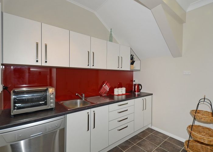  at 25 Heretaunga Square, Silverstream, Upper Hutt