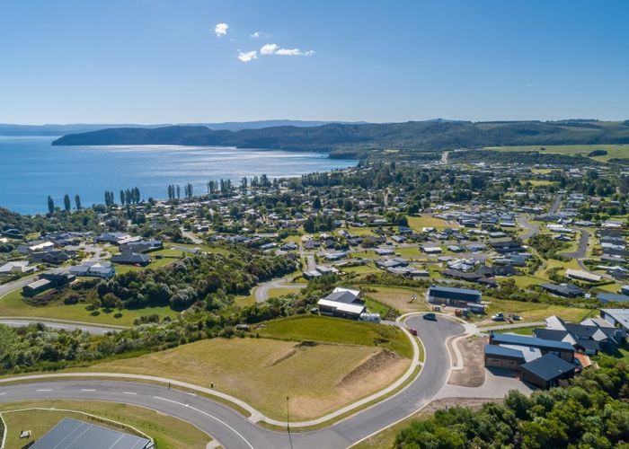  at 1 Harrier Lane, Kinloch, Taupo