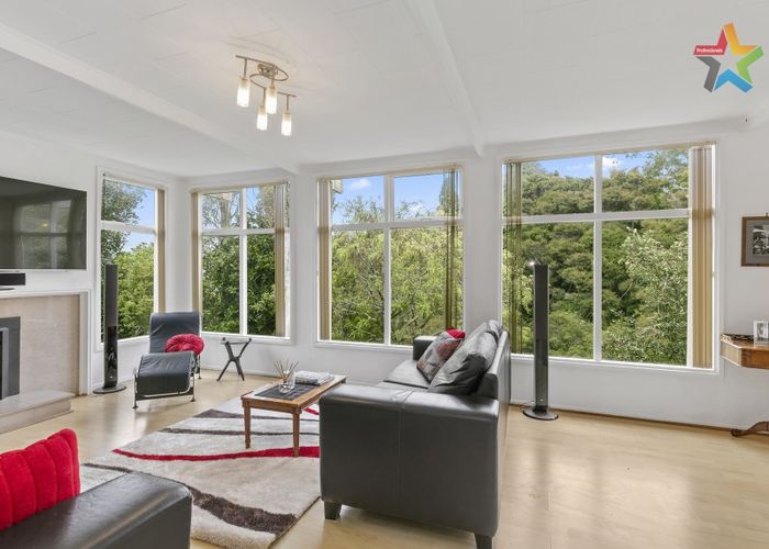  at 41 Belmont Terrace, Belmont, Lower Hutt
