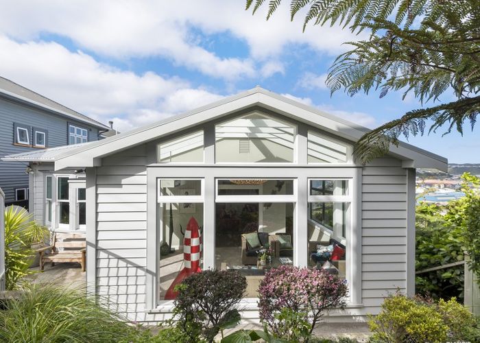  at 133 Overtoun Terrace, Hataitai, Wellington