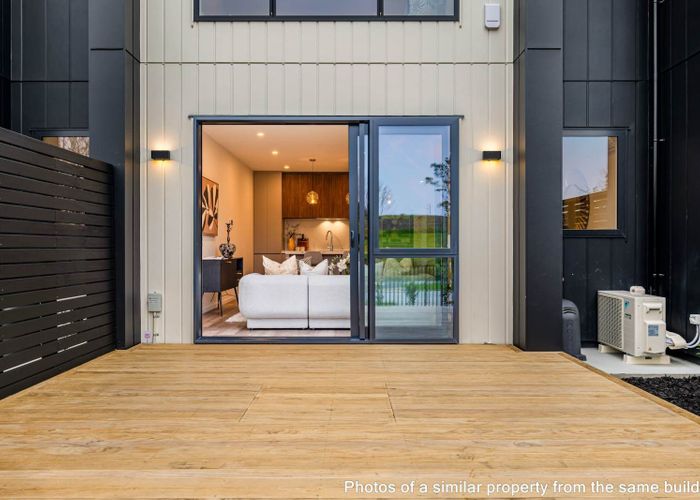  at 5/299 Te Taruna Drive, Milldale, Rodney, Auckland