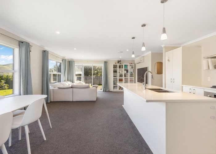  at 169 Waipounamu Drive, Kelson, Lower Hutt, Wellington