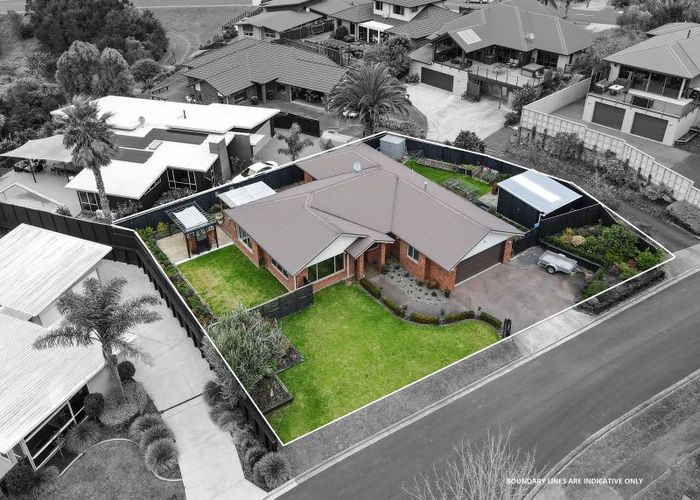  at 16 Trinidad Place, Flagstaff, Hamilton