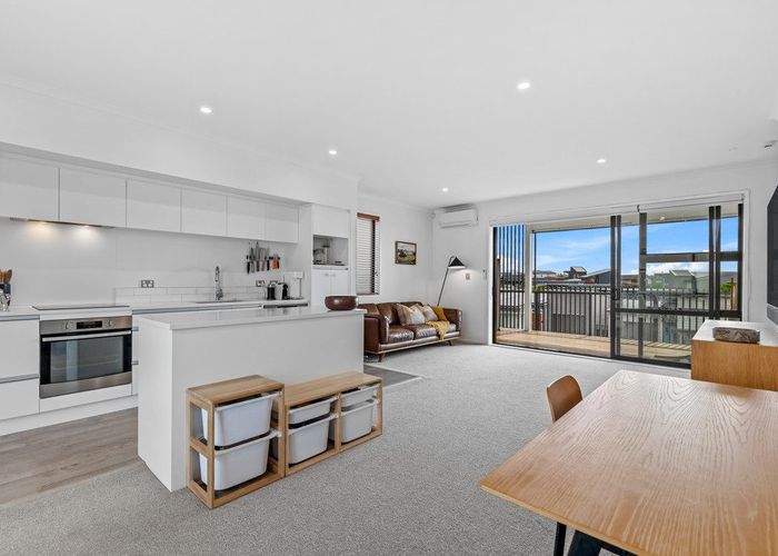  at 16 Raranga Lane, Hobsonville, Waitakere City, Auckland