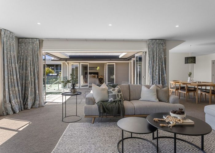  at 89 Panorama Road, Clifton, Christchurch
