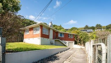  at 31 Tukanae Street, Strathmore Park, Wellington
