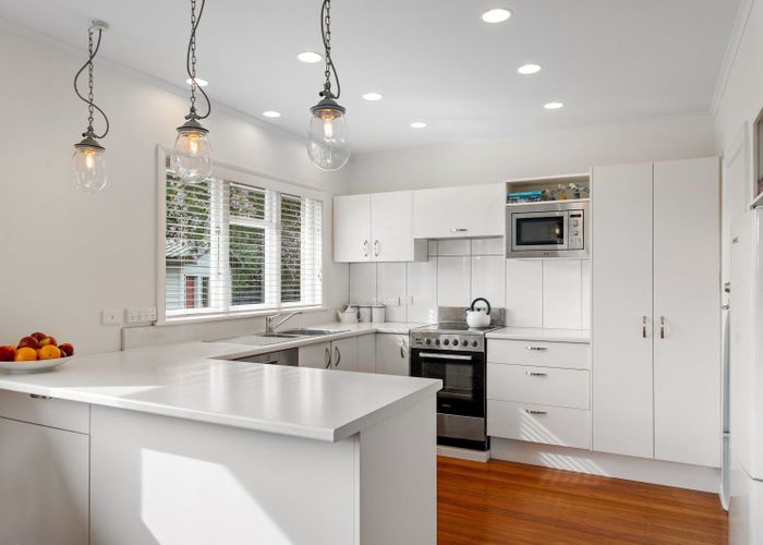  at 5 Bucknell Street, Upper Riccarton, Christchurch City, Canterbury