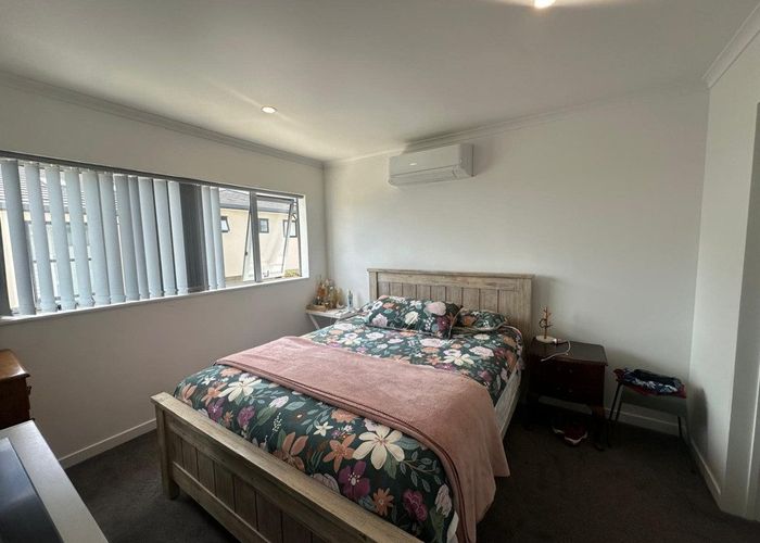  at 271B Te Atatu Road, Te Atatu South, Waitakere City, Auckland