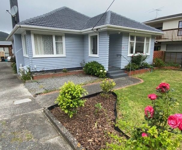  at 310 Main Road, Tawa, Wellington