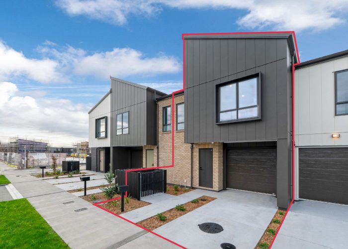  at 32 Waka Moana Drive, Hobsonville, Waitakere City, Auckland