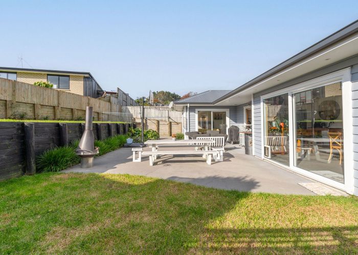  at 32 Ballintoy Park Drive, Welcome Bay, Tauranga, Bay Of Plenty