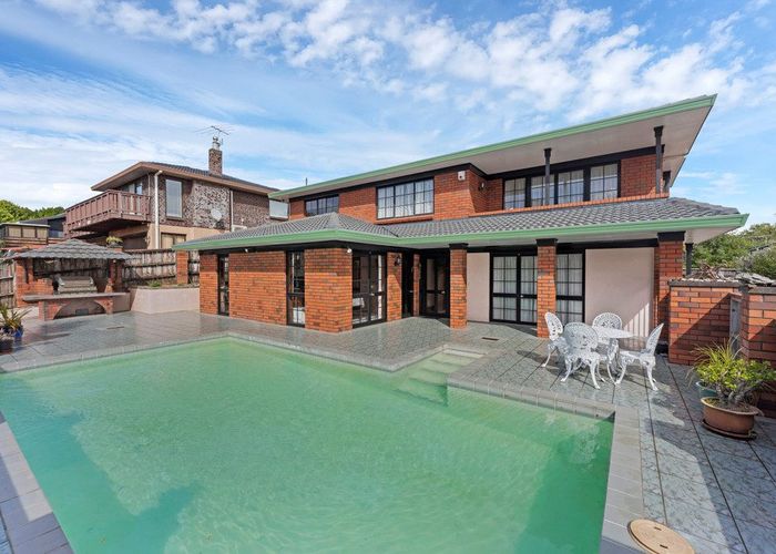  at 3 Aylmer Court, Eastern Beach, Manukau City, Auckland