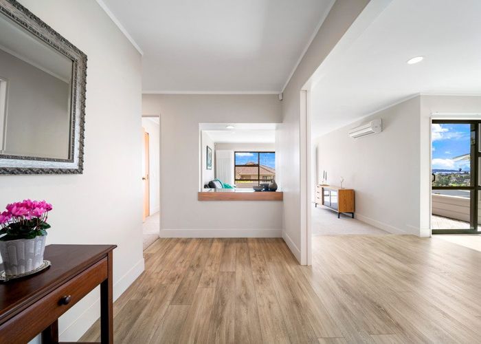  at 10 Toroa Street, Torbay, North Shore City, Auckland