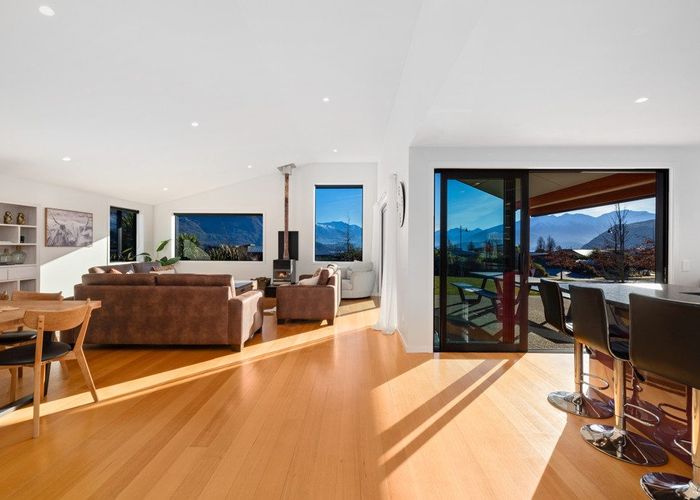 at 4 Clutha Place, Wānaka
