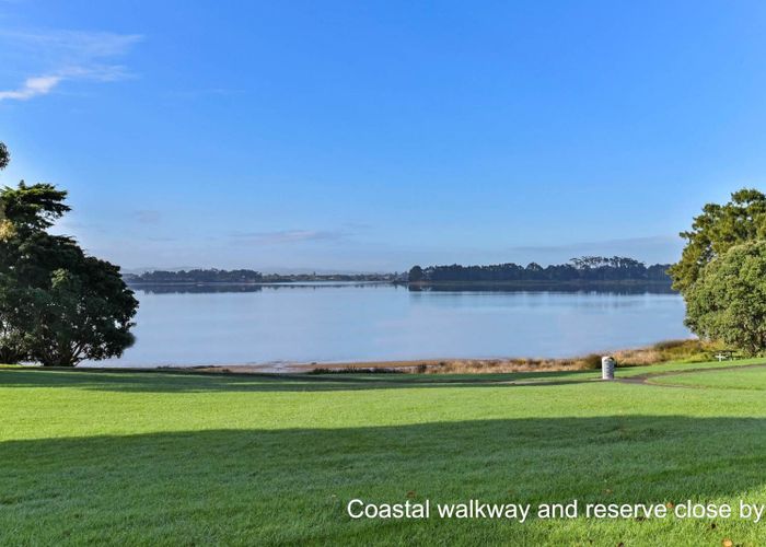  at 31  Carnoustie Drive, Wattle Downs, Manukau City, Auckland