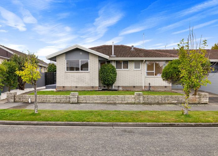 at 18A Sawtell Place, Northcote, Christchurch City, Canterbury