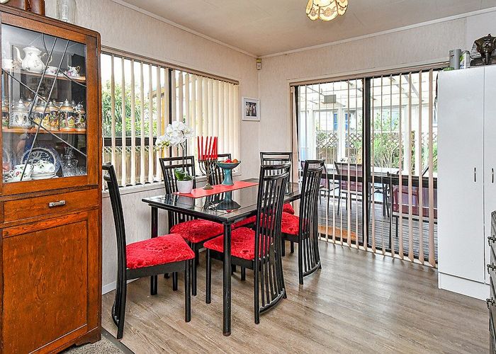  at 80 Burundi Avenue, Clendon Park, Auckland