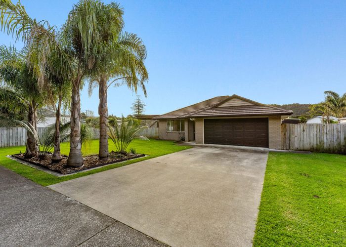  at 25 Bathgate Road, Leigh, Rodney, Auckland