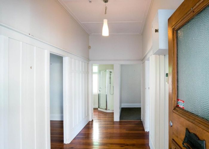  at 37 Rocklands Avenue, Mount Eden, Auckland City, Auckland