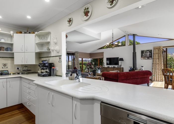  at 11 Laing Place, Otumoetai, Tauranga