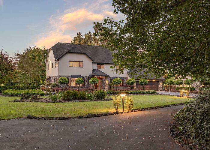  at 215 Sparks Road, Hoon Hay, Christchurch City, Canterbury