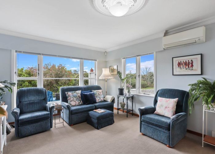  at 9 Alwyn Avenue, Te Atatu South, Auckland