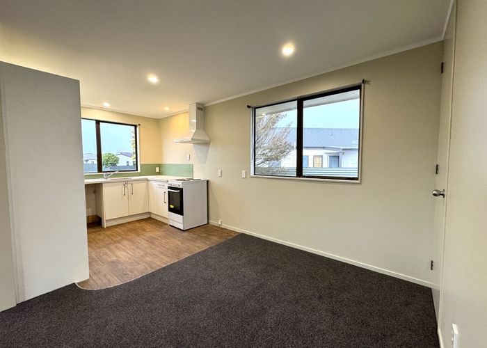  at 18 Cargill Grove, Kelvin Grove, Palmerston North, Manawatu / Whanganui