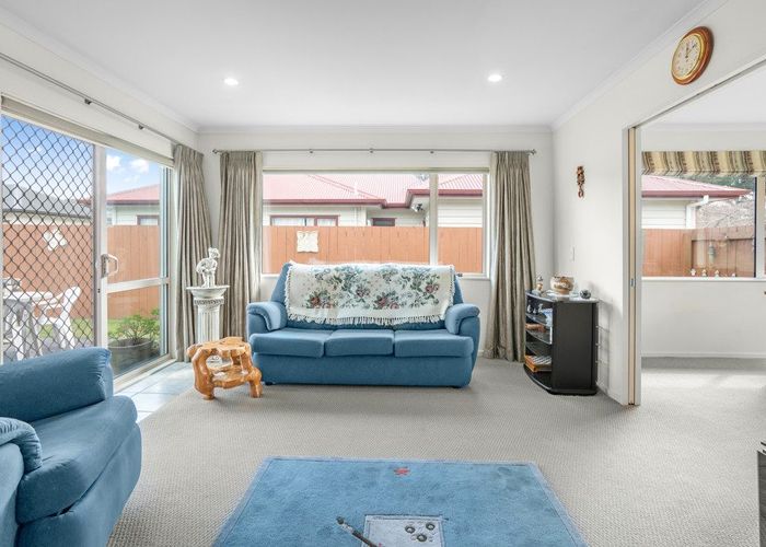  at 4 Woodland Grove, Wainuiomata, Lower Hutt