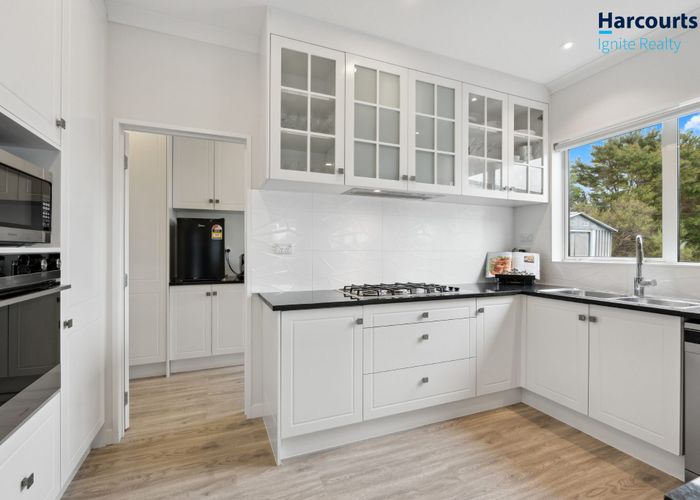  at 17 Thistle Close, Beachlands, Manukau City, Auckland