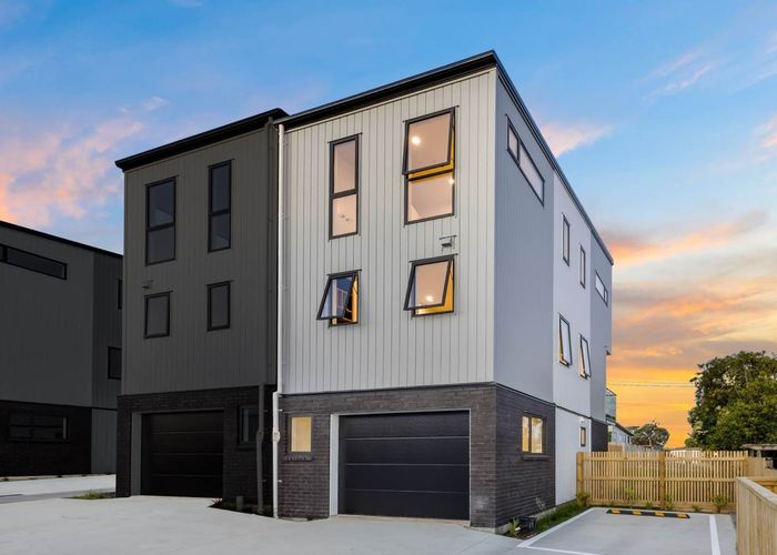  at 4/58 Hamlin Road, Mount Wellington, Auckland City, Auckland