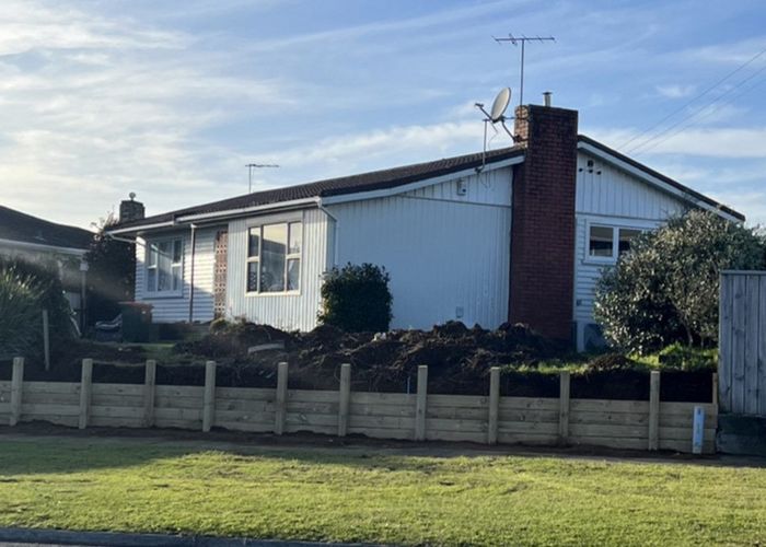  at 27 Raleigh Street, Waitara, Waitara