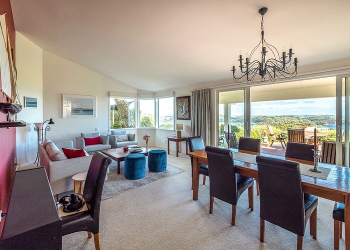  at 44 Queens Drive, Oneroa, Waiheke Island