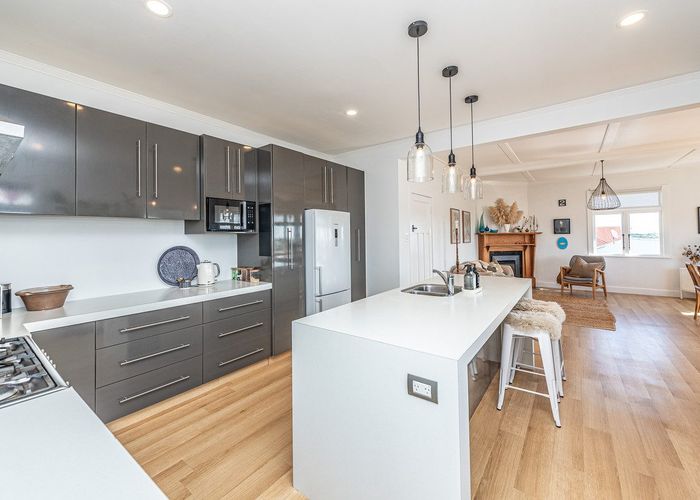  at 55 Hipango Terrace, Durie Hill, Whanganui