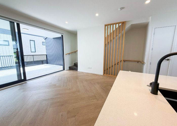  at 9/8 Bennett Road, Pakuranga, Manukau City, Auckland