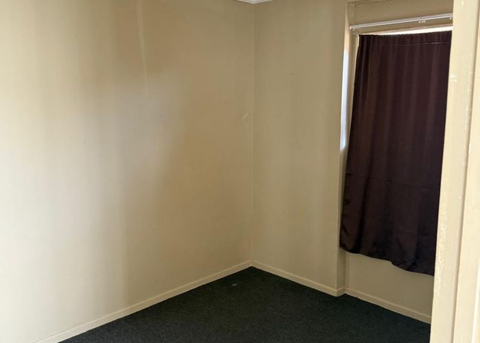  at 2/136 Kimpton Road, Papatoetoe, Papatoetoe, Manukau City, Auckland