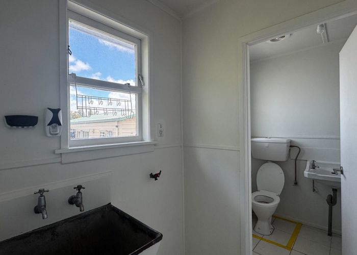  at 2/11 Atkinson Avenue, Otahuhu, Auckland City, Auckland