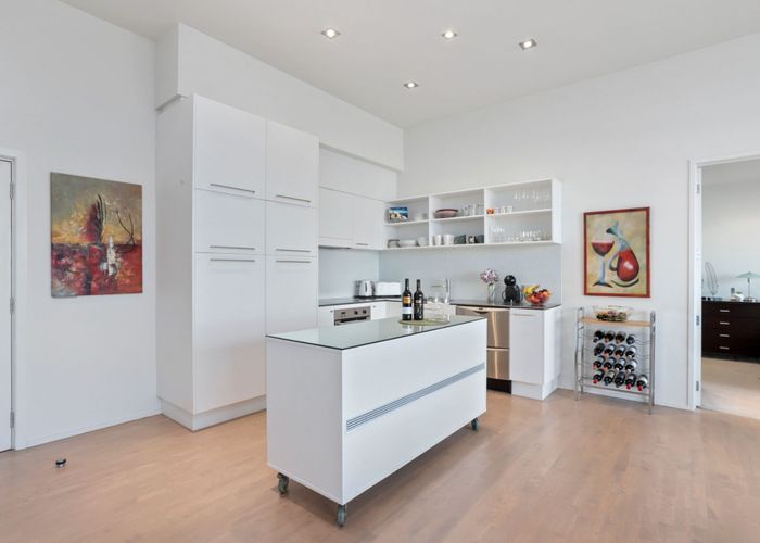  at 1602/30 Beach Road, Auckland Central, Auckland