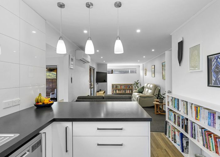  at 5 Waipounamu Drive, Kelson, Lower Hutt, Wellington