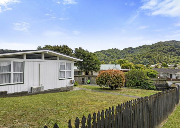  at 14 Matariki Grove, Wainuiomata, Lower Hutt