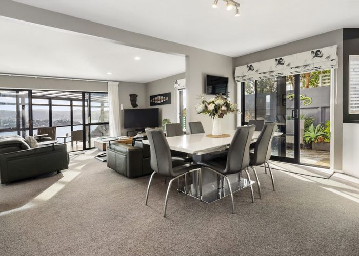  at 115A Akaroa Drive, Maupuia, Wellington