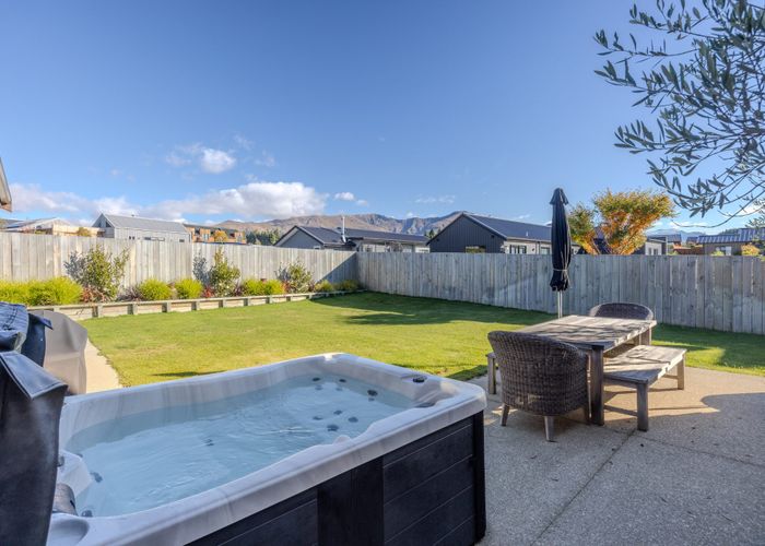  at 41 Mount Nicholas Avenue, Wanaka